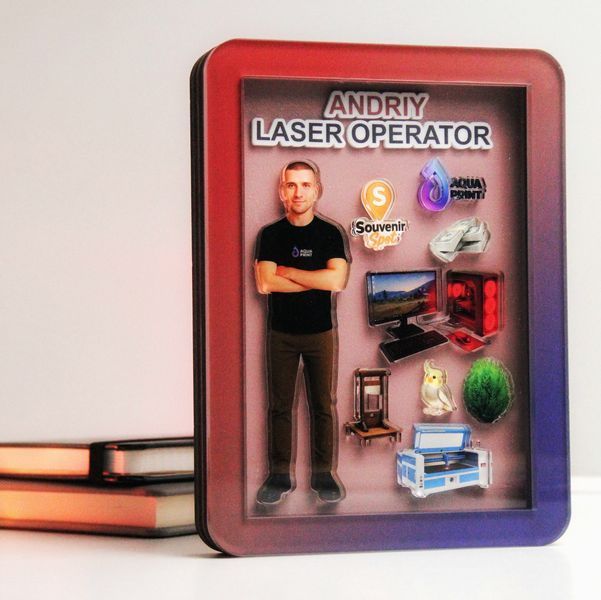 Именная 3D фоторамка с индивидуальным персонажем, созданным по фото. Идеальный подарок для ОПЕРАТОРА F45.5 фото