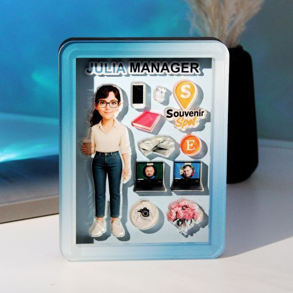 Именная 3D фоторамка с индивидуальным персонажем, созданным по фото. Идеальный подарок для МЕНЕДЖЕРА F45.9 фото